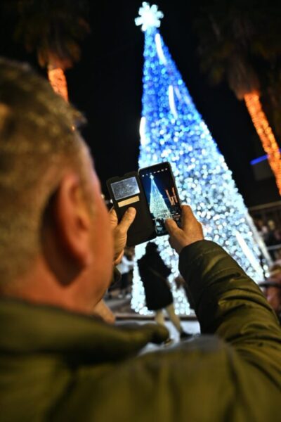 La Bustia encesa llums Nadal Sant Andreu 7