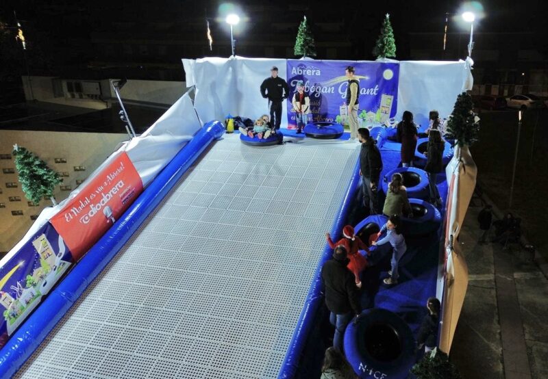 La Bustia inauguracio Parc Nadal Diverespai Togogan gegant Abrera 2025