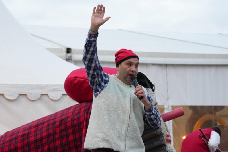 La Bustia inauguracio Parc Nadal Diverespai Togogan gegant Abrera 2025