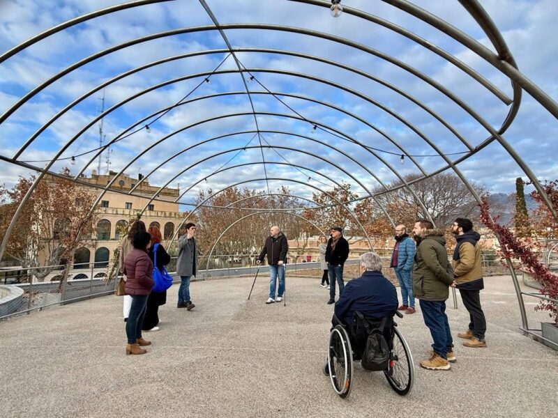 La Bustia jornada portes obertes Biblioteca Olesa 2025
