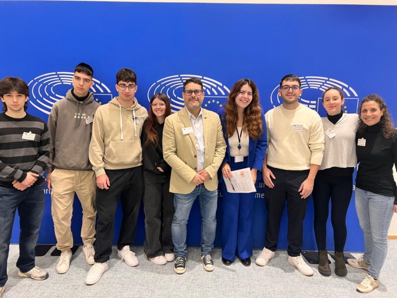 La Bustia joves Masquefa a Brusseles 3