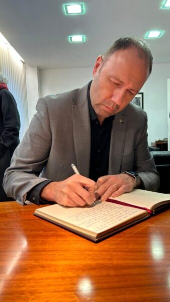 La Bustia Berni Alvarez Esparreguera 3