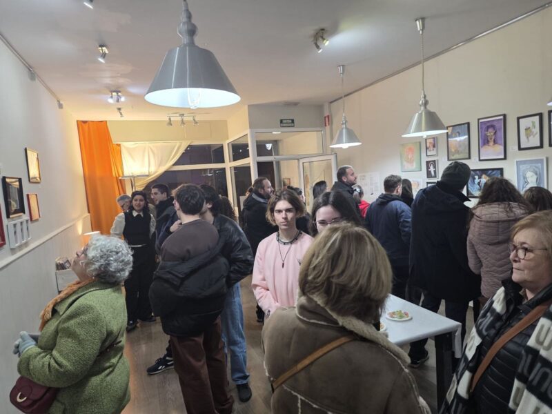 La Bustia Materia Tendra Alicia Codina Sara Garcia Estudi Original Eva Fernandez Olesa