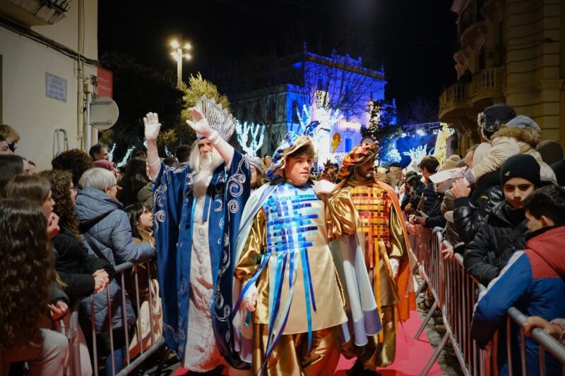 La Bustia Reis Olesa 2026 foto Aj 7