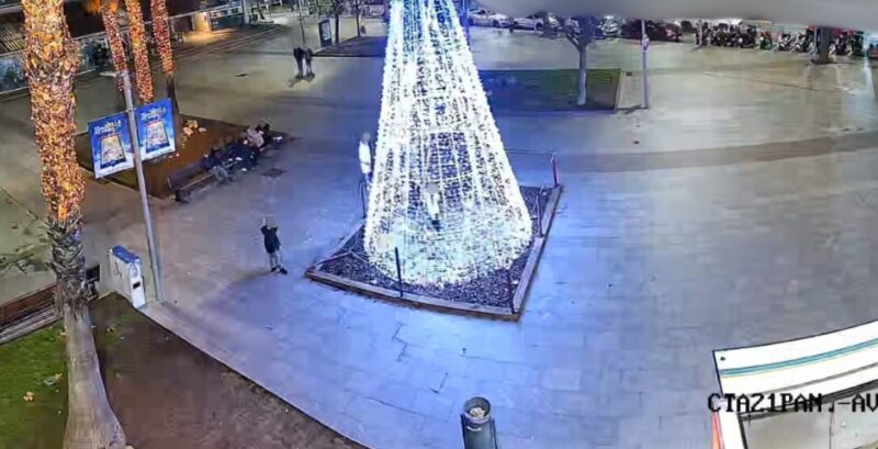 La Bustia acte incivic decoracio Nadal Sant Andreu