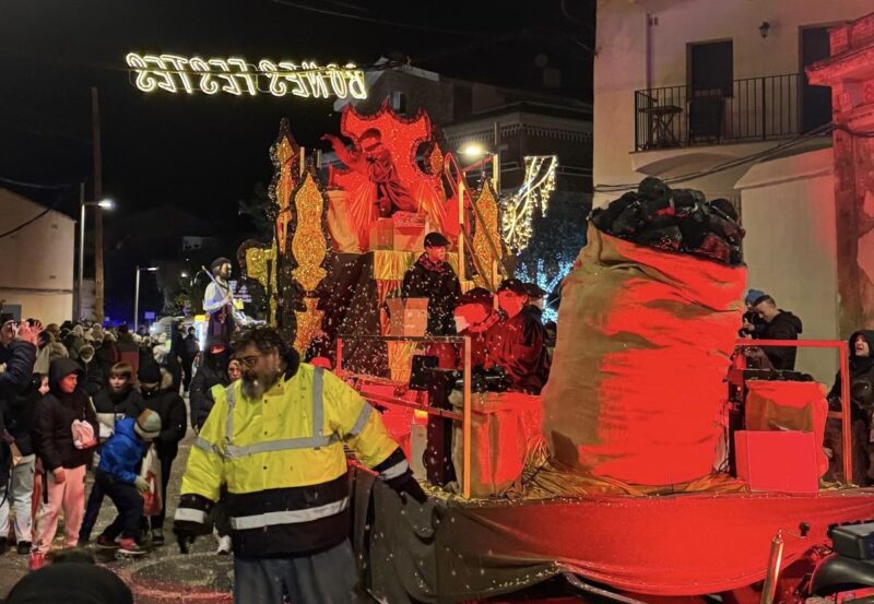 La Bustia cavalcada Reis Olesa 2026