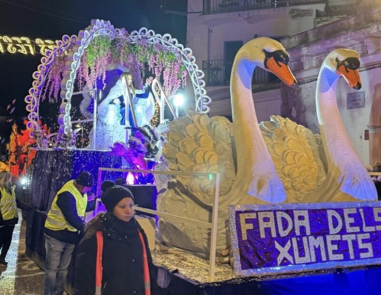 La Bustia cavalcada Reis Olesa 2026