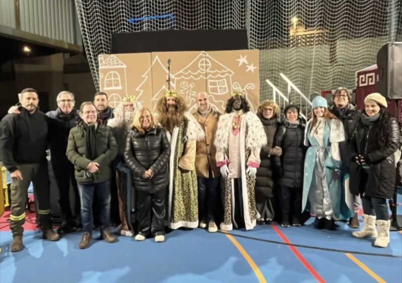 La Bustia cavalcada Reis Sant Esteve 2026