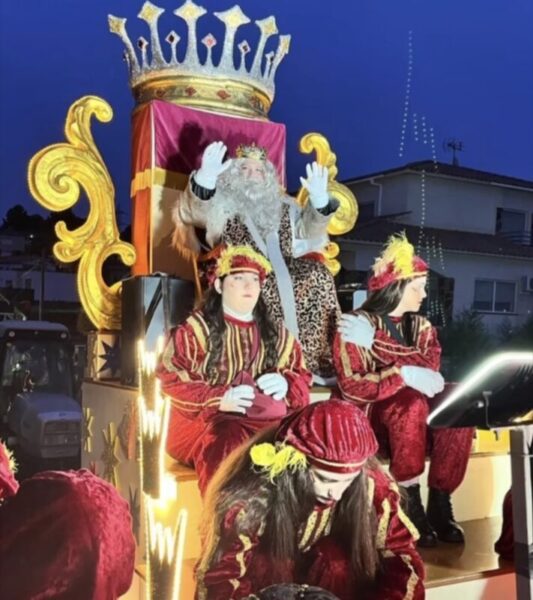 La Bustia cavalcada Reis Sant Esteve 2026