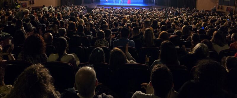 La Bustia espectadors La Passio Esparreguera 1