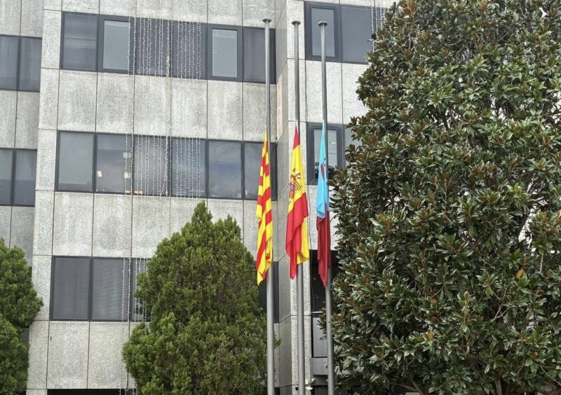 La Bustia minut silenci Sant Andreu 21 gener 26 2