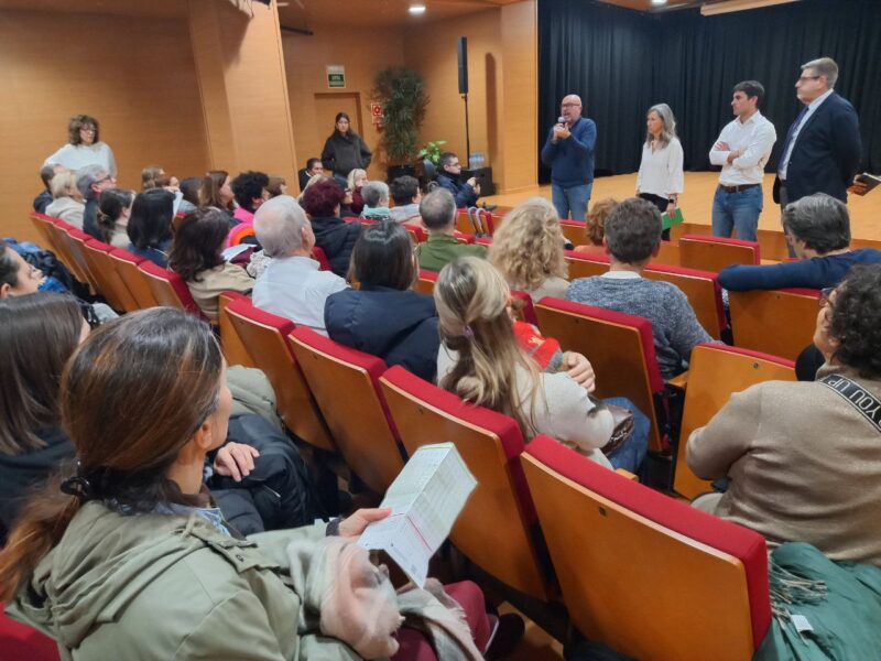 La Bustia reunio usuaris Monbus Olesa 2