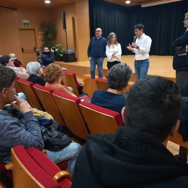 La Bustia reunio usuaris Monbus Olesa 4