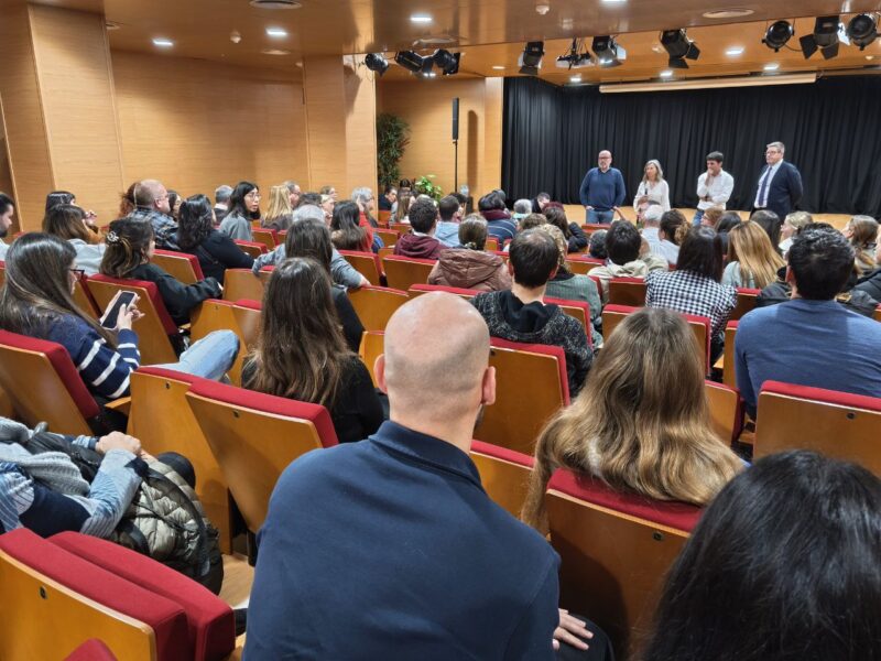 La Bustia reunio usuaris Monbus Olesa 6