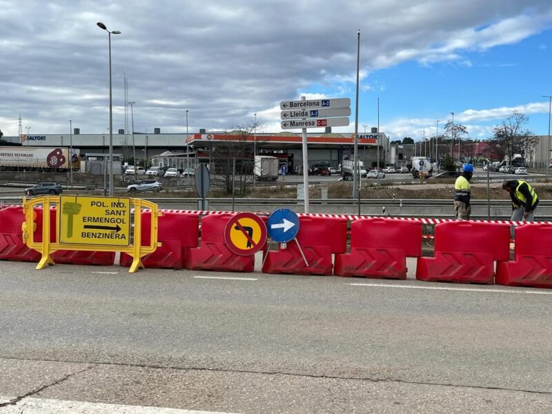 La Bustia tall pantalles acustiques Abrera 2