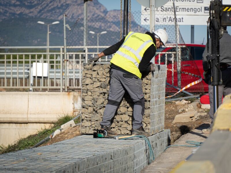 La Bustia tall pantalles acustiques Abrera 9