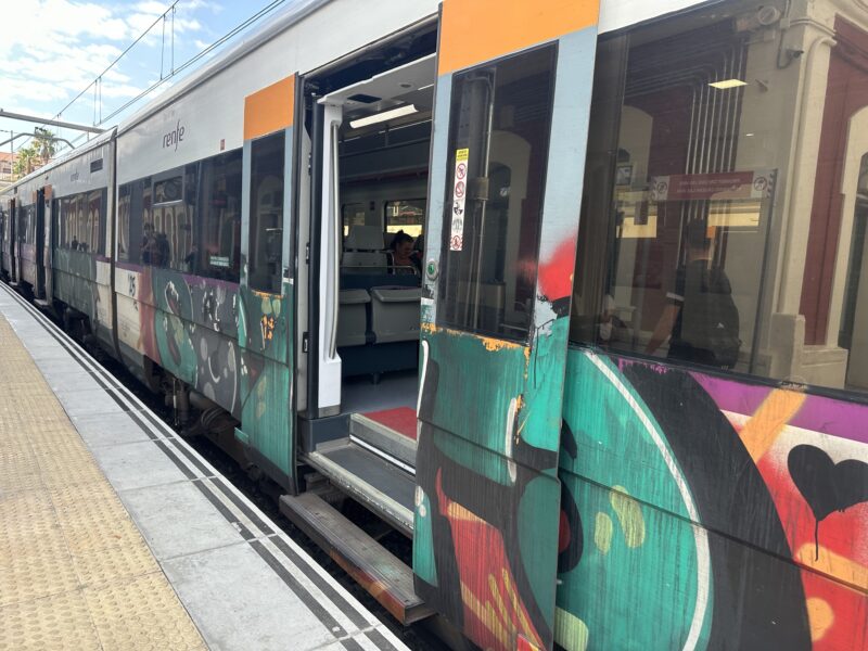 La Bustia tren estacio Renfe Martorell 2
