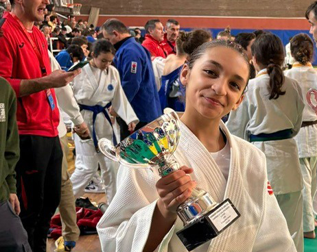 La Bustia Brianna Angeles