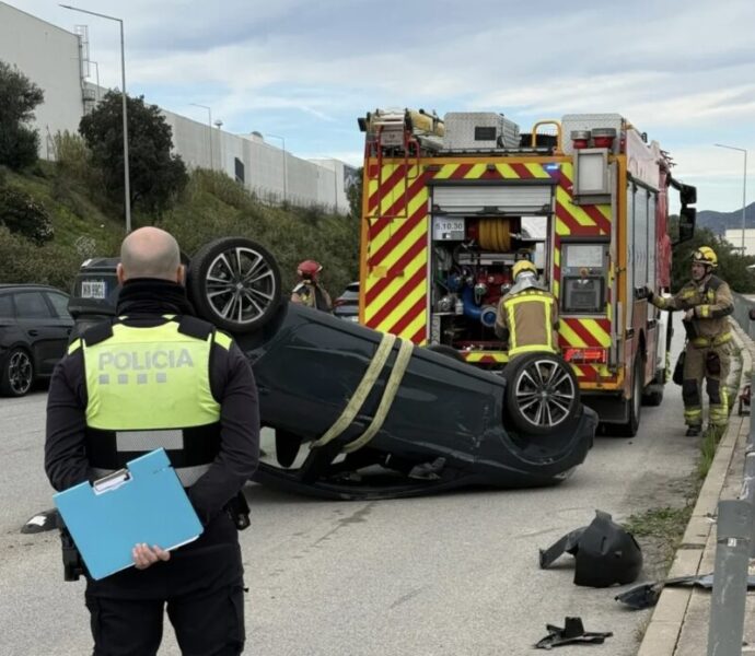 La Bustia cotxe bolcat 20 febrer 2026 Martorell