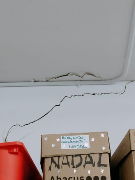 La Bustia desperfectes escola Montcau Gelida 16