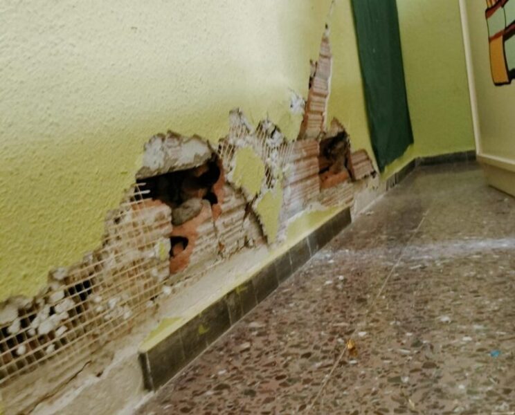 La Bustia desperfectes escola Montcau Gelida 4