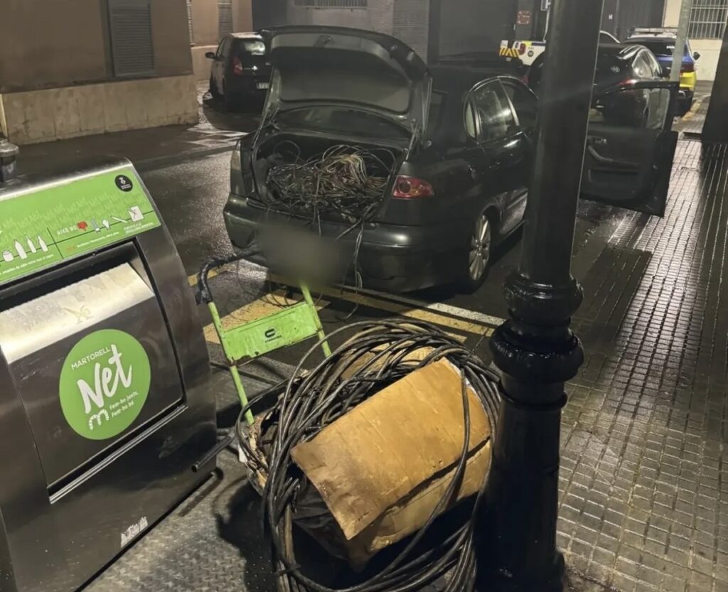 La Bustia detencio cablejat Policia Local Martorell 1
