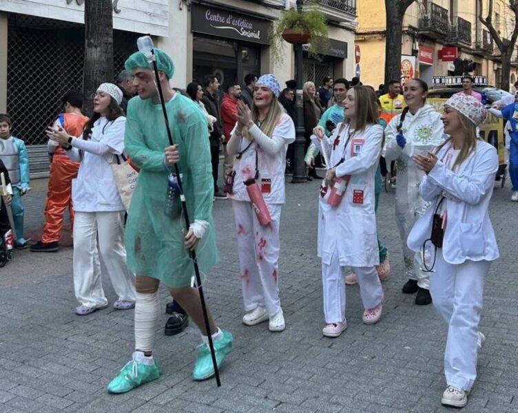 La Bustia festa Carnaval Esparreguera 2026