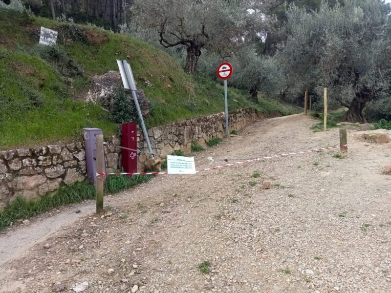 La Bustia fort vent 12 febrer 2026 Castellvi tancament acces bosc