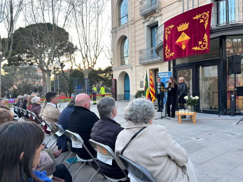 La Bustia homenatge victimes nazisme Olesa 27 febrer 2026