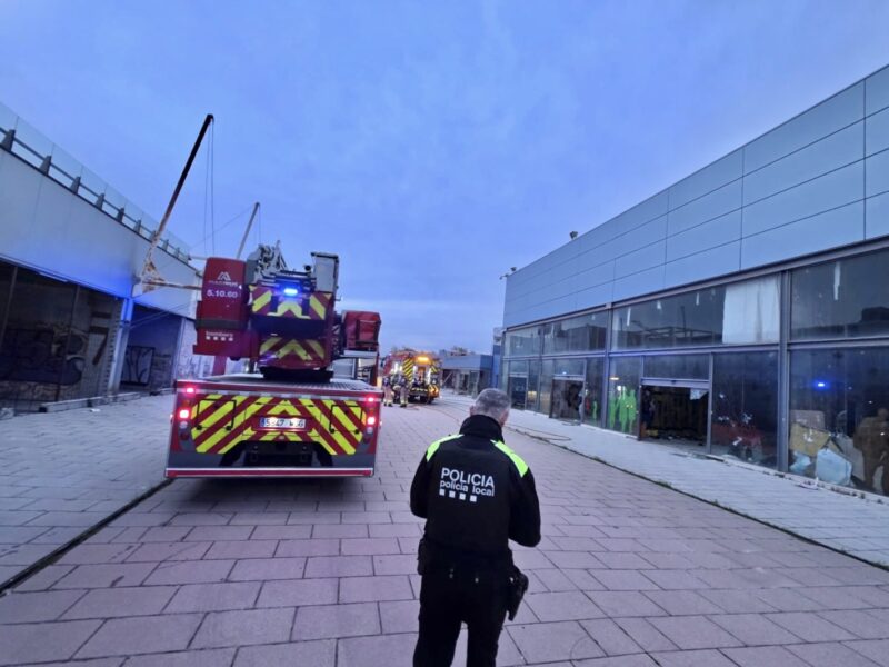La Bustia incendi 9 febrer 2026 Atrium Sant Andreu