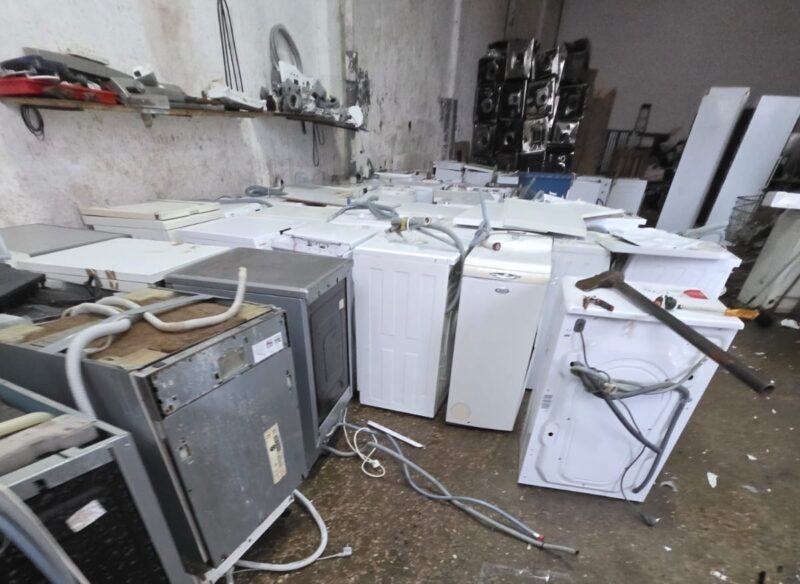 La Bustia inspeccio establiment industrial Sant Andreu 3