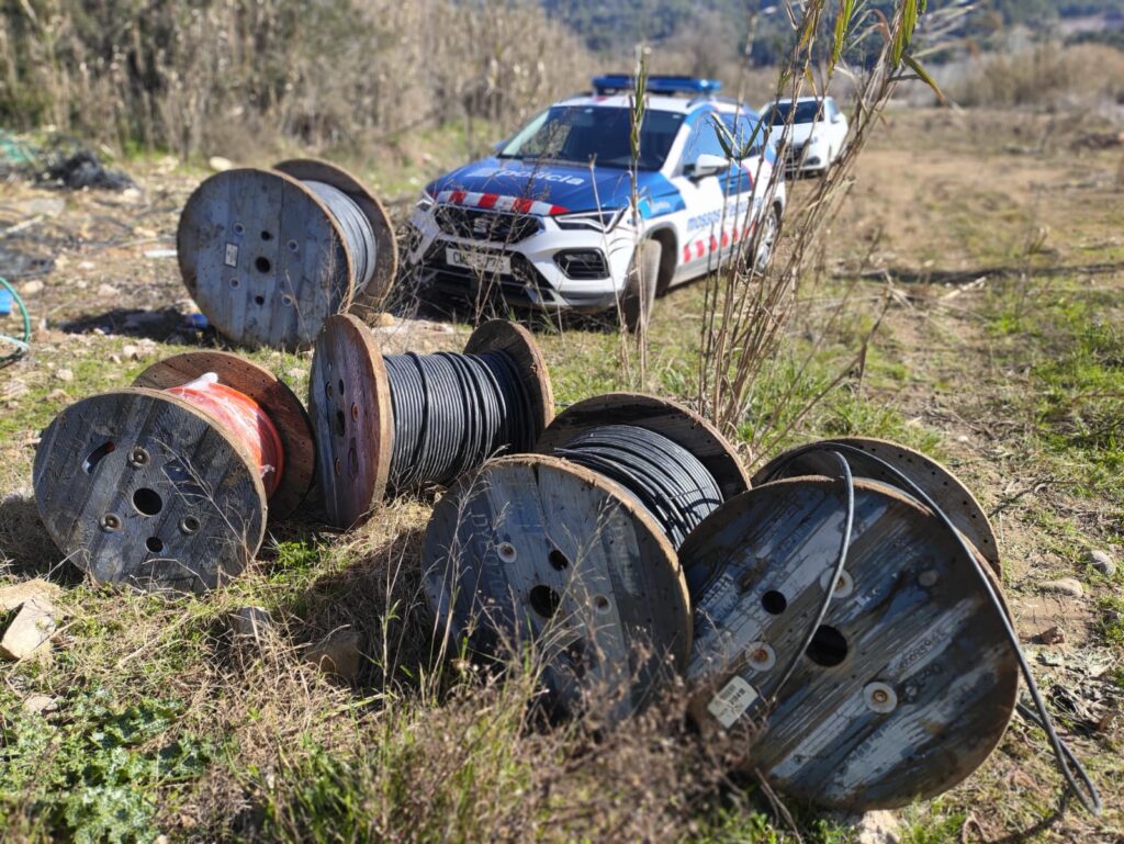 La Bustia robatori cablejat coure Esparreguera 2