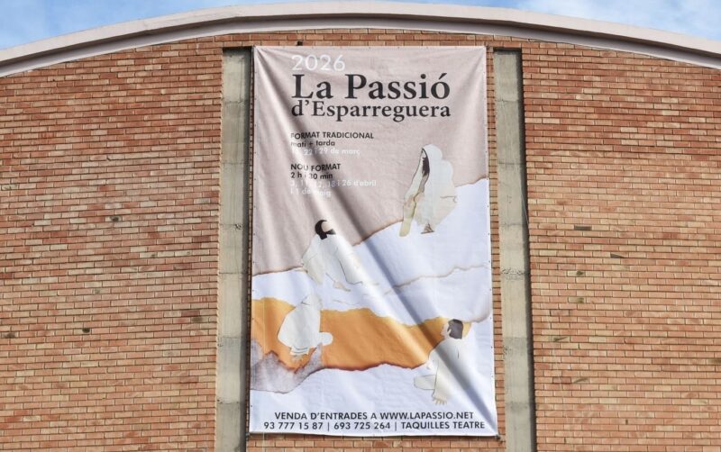 La Bustia cartell penjat La Passio Esparreguera 2026