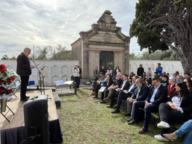 La Bustia Cementiri Vell Abrera