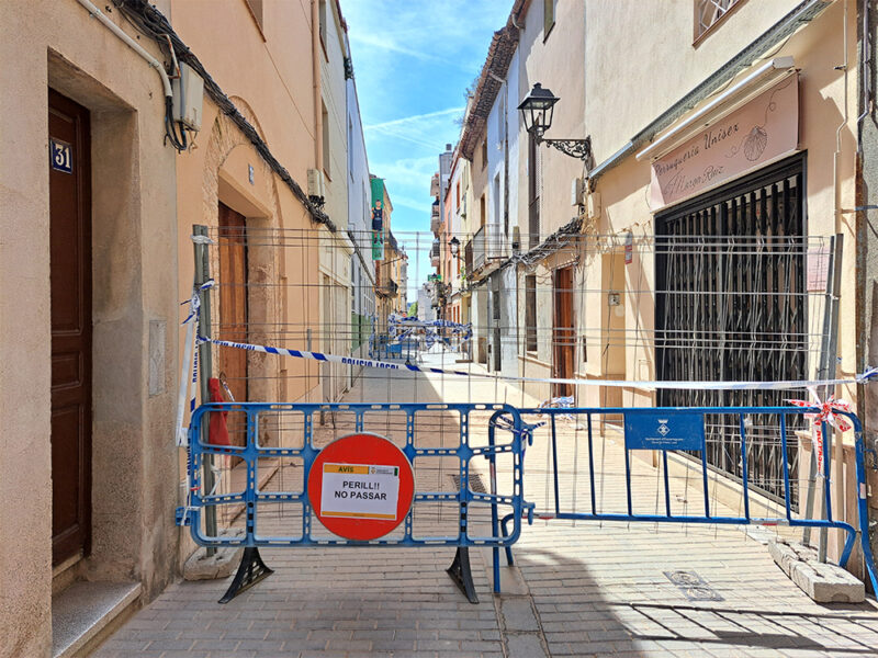 La Bustia carrer Hospital tallat per esfondrament Esparreguera