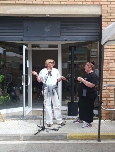 La Bustia esmorzar autors Figaflor Abrera