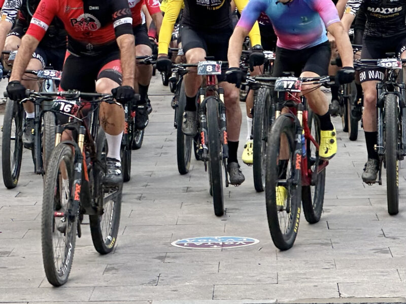 La Bustia foto arxiu jornada ciclista Olesa