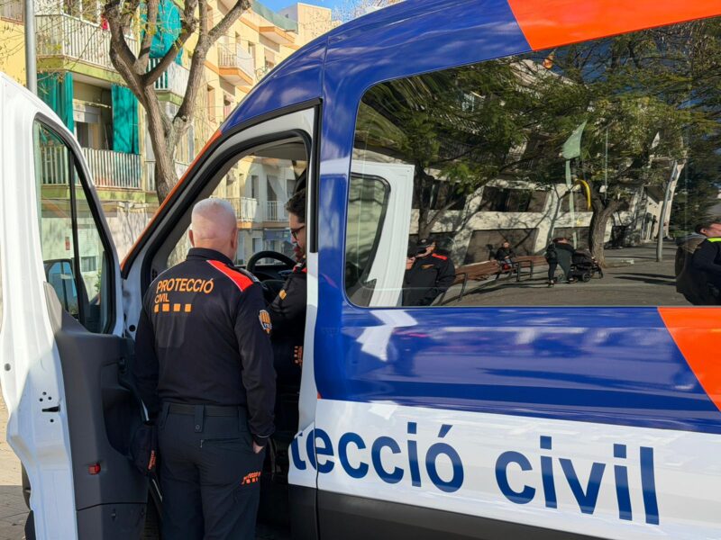 La Bustia nou vehicle Proteccio Civil Sant Andreu