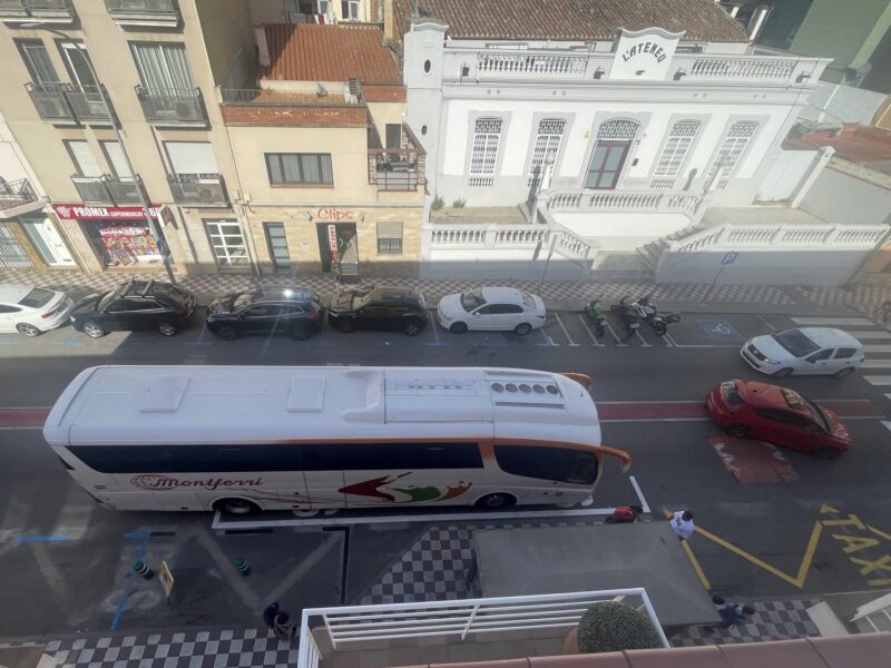 La Bustia parada bus avinguda Francesc Macia Esparreguera