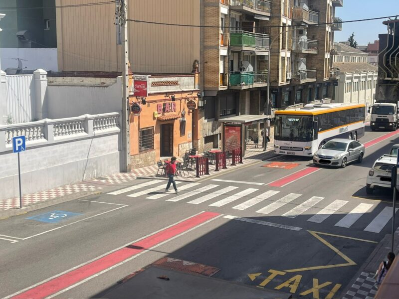 La Bustia parada bus avinguda Francesc Macia Esparreguera