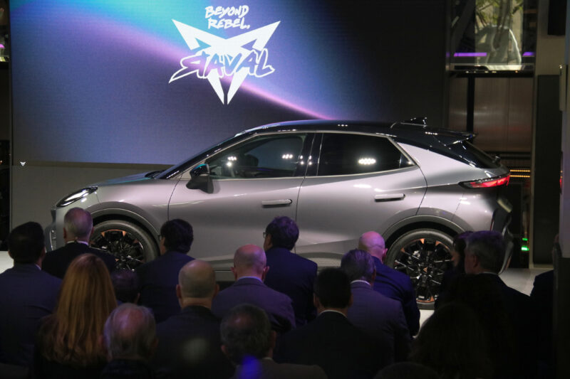 La Bustia presentacio Cupra Raval 1