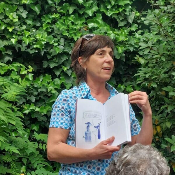 La Bustia presentacio El test de la flor malva Jordi Llavina i Marta Espincah Gelida