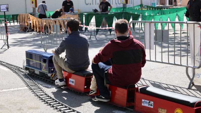 La Bustia tren tripulat Fira Primavera Martorell 1