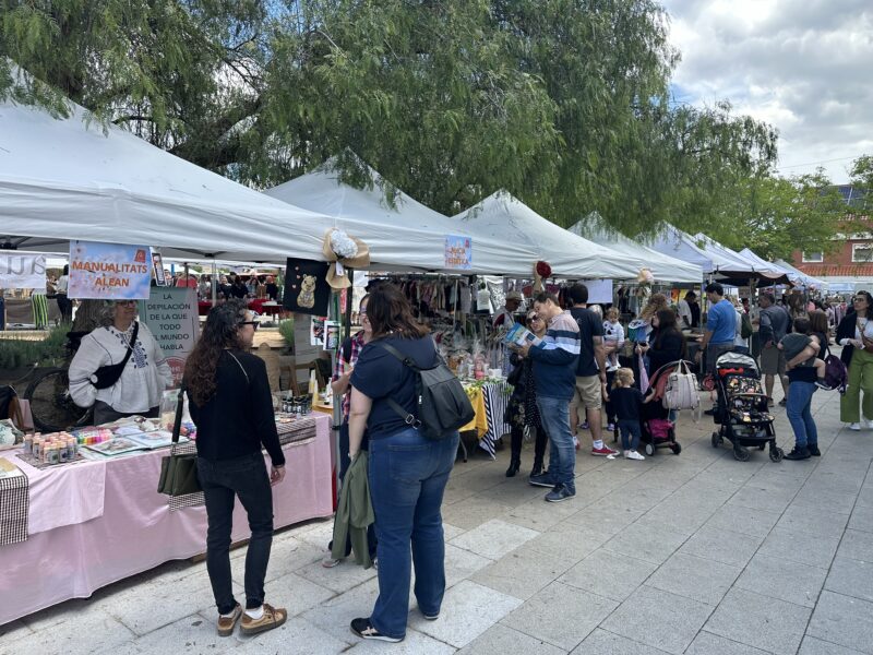 La Bustia Abrera Street Food 2026 i fira primavera botiguers Abrera