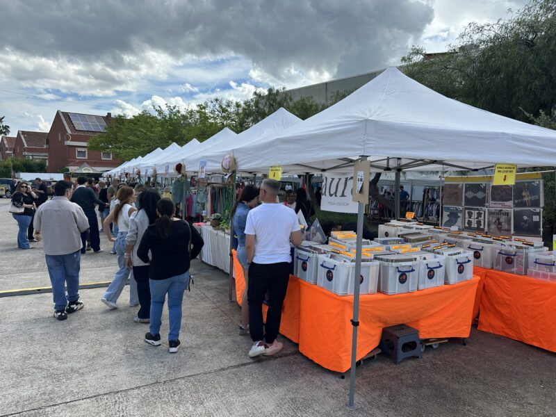 La Bustia Abrera Street Food 2026 i fira primavera botiguers Abrera