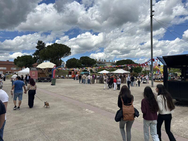 La Bustia Abrera Street Food 2026 i fira primavera botiguers Abrera