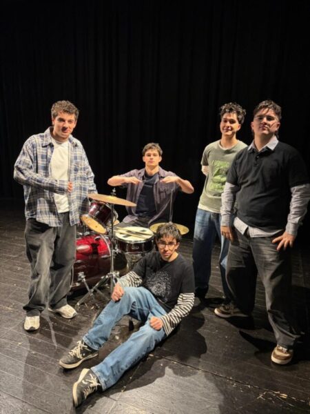 La Bustia Coneguts Com es possible Olesa