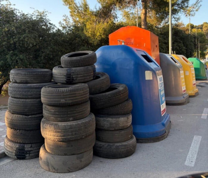 La Bustia abocament residus Can Vilalba Abrera 1