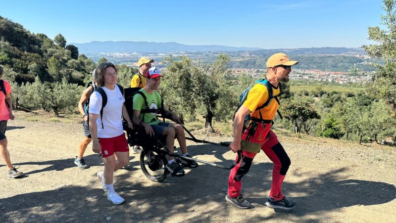 La Bustia caminada inclusiva Olesa