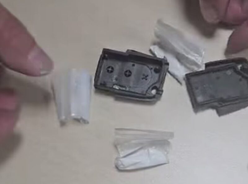 La Bustia denunciat per amagar metamfetamina caixa caramels Masquefa